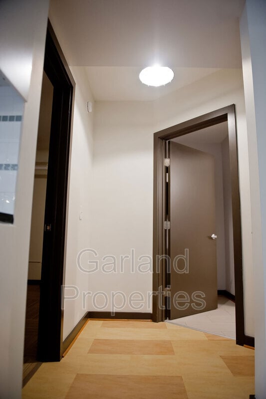 Building Photo - 110 Campbell Ave SE