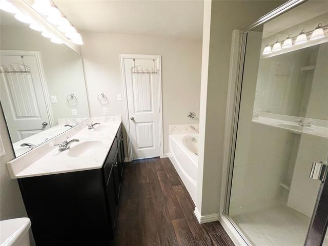 Building Photo - 1544 Chama Dr