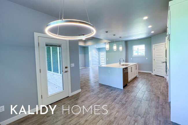 Building Photo - 202 Olde Ml Ct