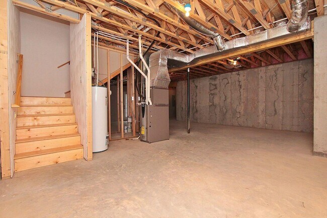 Building Photo - 2359 Wolf Run