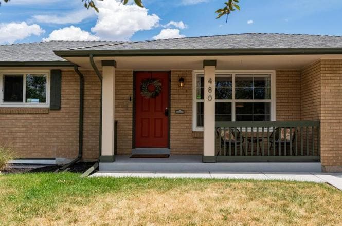 Building Photo - 480 Troy St