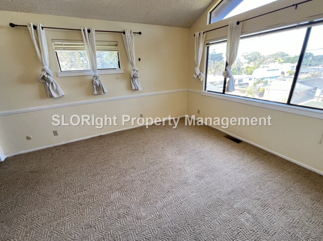Building Photo - AVAILABLE AUGUST -  Spacious Los Osos Home - 3 Bed / 2 Bath