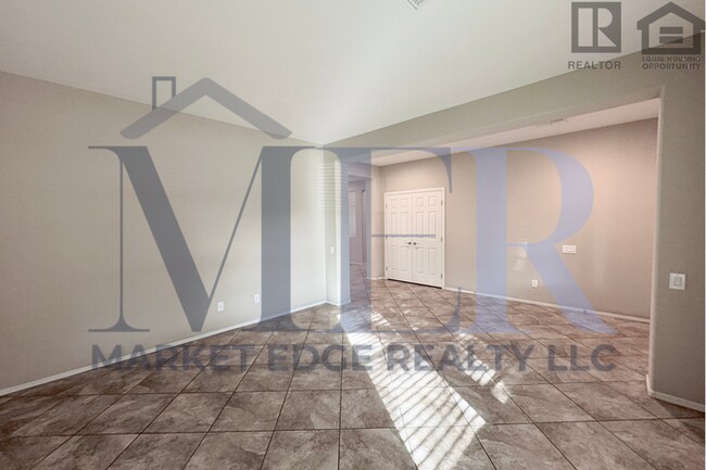 Building Photo - 4Bed/2Bath Home at Signal Butte/Warner! $399 MOVE-IN SPECIAL! Ready for Immediate Move-In!