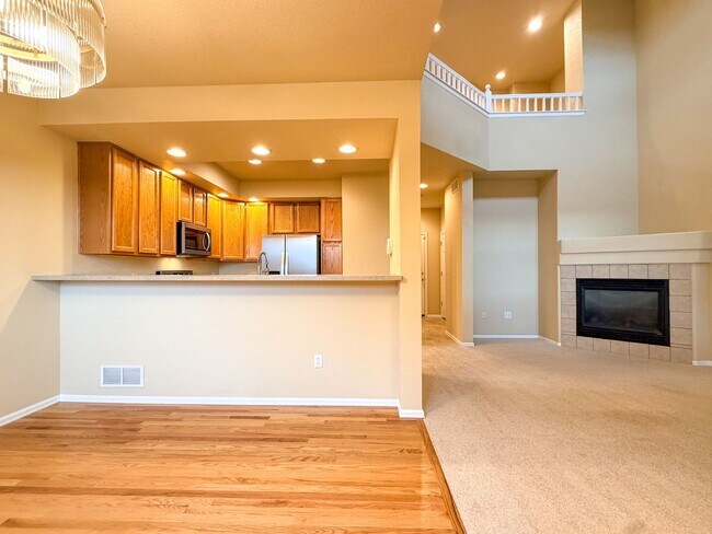 Building Photo - 12723 W Bowles Pl