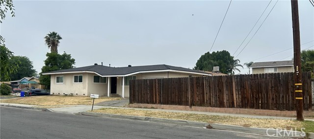Building Photo - 390 E Carter St