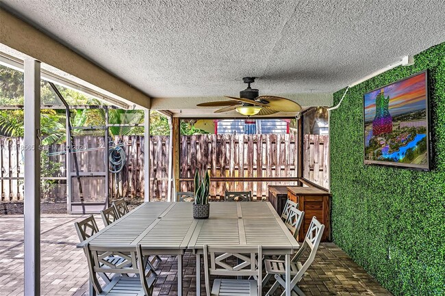 Building Photo - 2191 SW 27th Ln