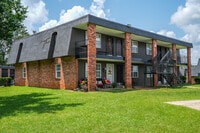 Building Photo - Summit at the Village Apartments
