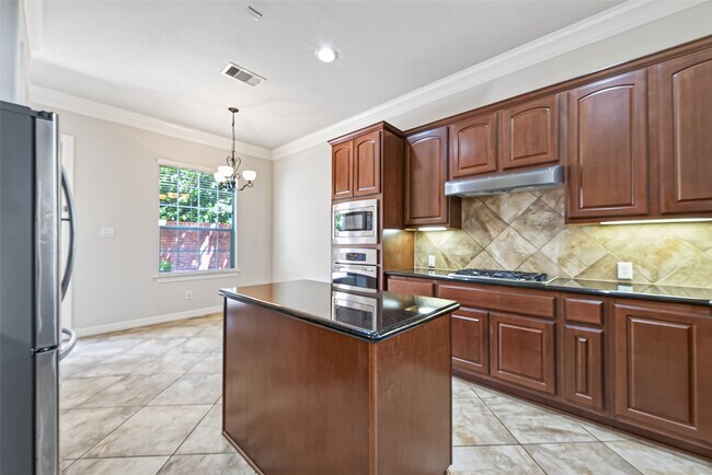Building Photo - 13318 Olive Trail
