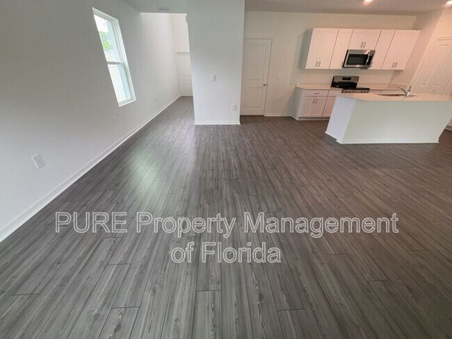 Building Photo - 1304 NW 48th Terrace