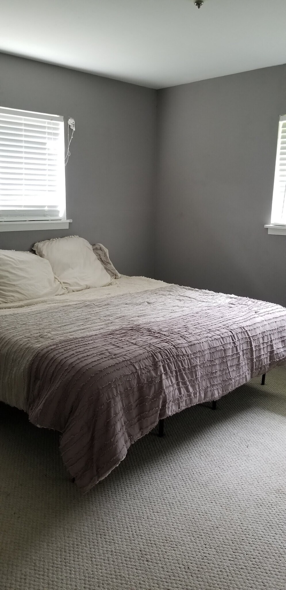 Building Photo - 2520 Melrose Ave