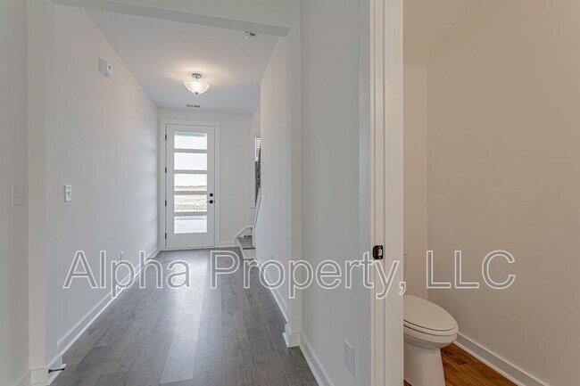 Building Photo - 1455 Darrowby Wy