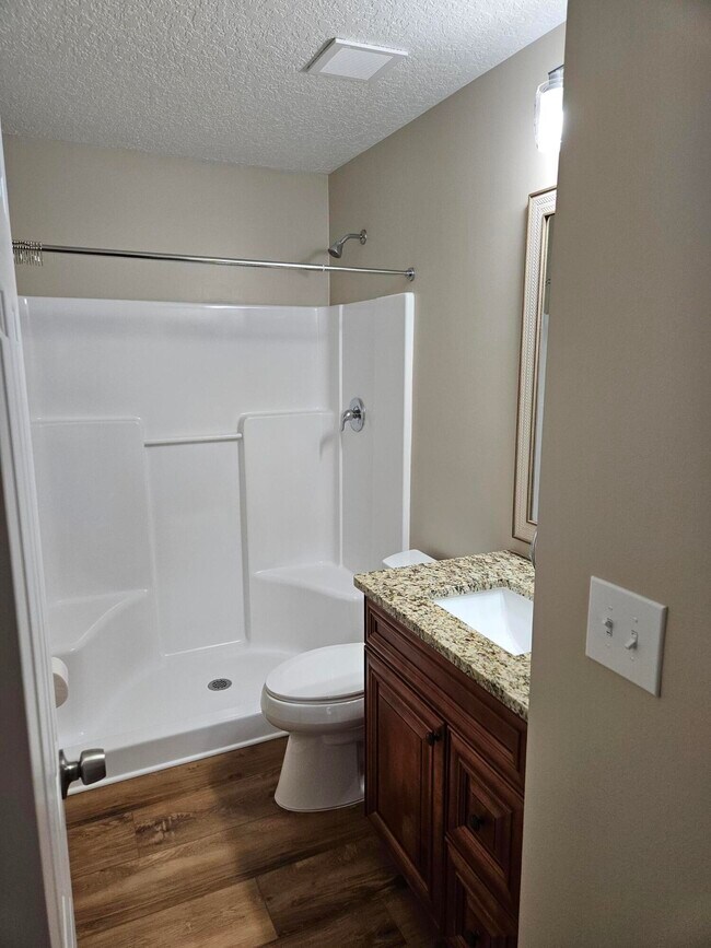 Building Photo - 5411 NW Arrowhead Terrace