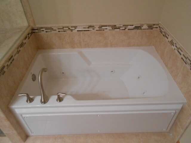 Building Photo - 79 Brooksedge Dr E