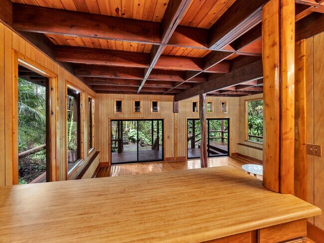 Building Photo - 3 bedrooms 2 bathroom with a large Loft for generational living + storage shed