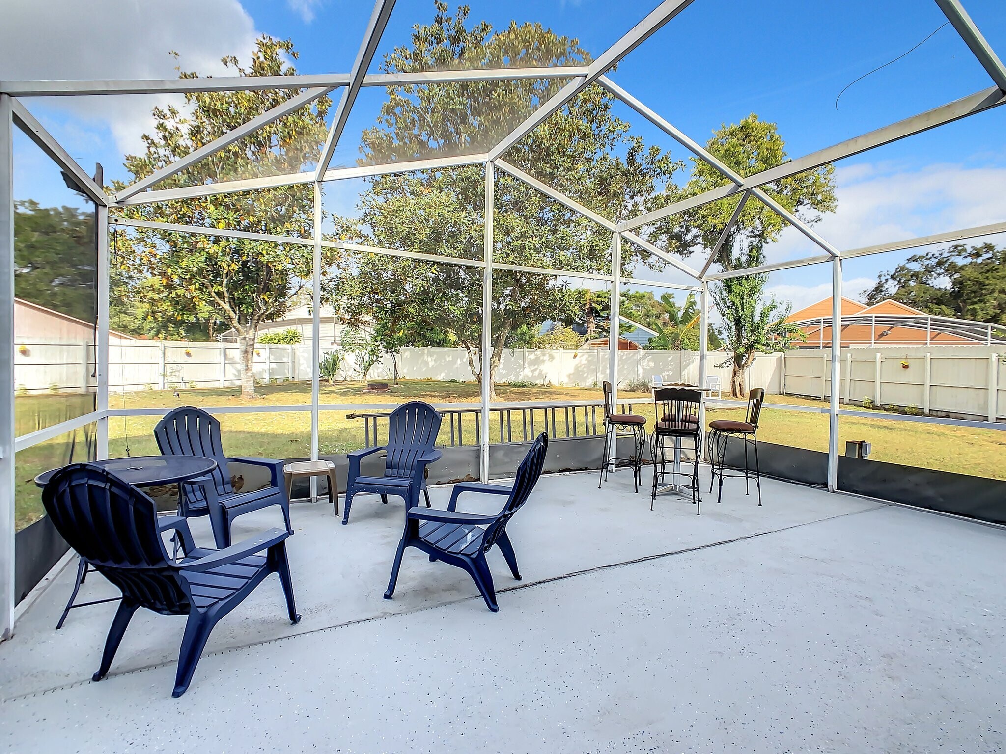 Building Photo - 4840 Kingston Cir