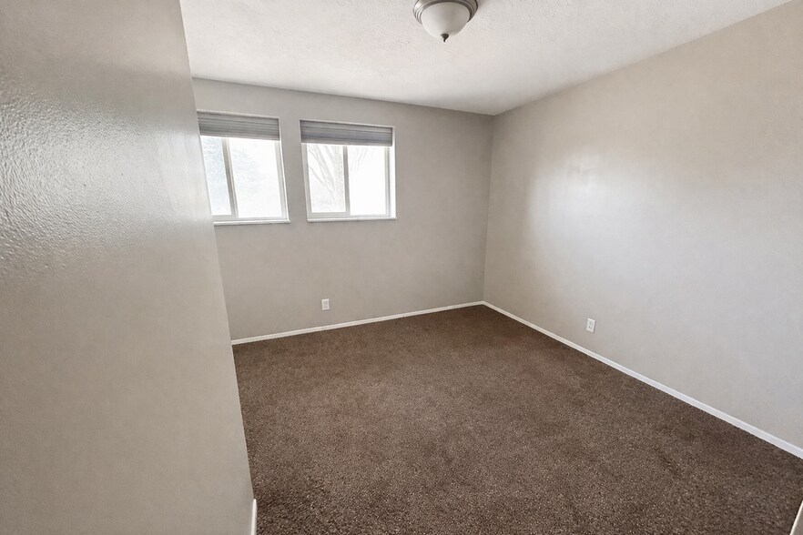 Basement Bed - 1001 E 300 S