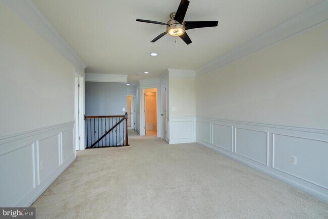 Building Photo - 42262 Knotty Oak Terrace
