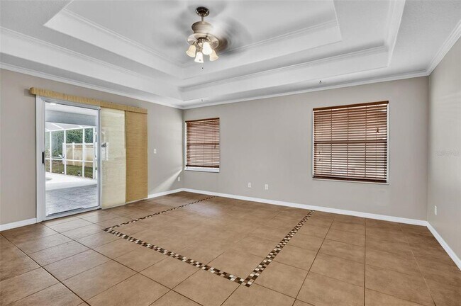 Building Photo - 20 Woodford Ln