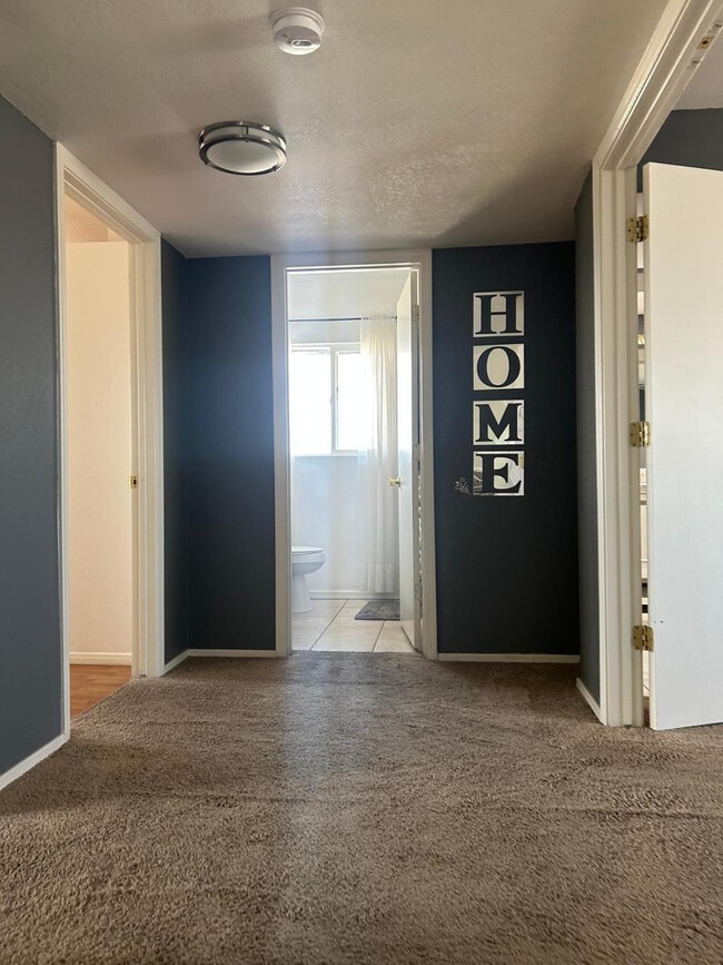 Building Photo - 6916 W Georgia Ave