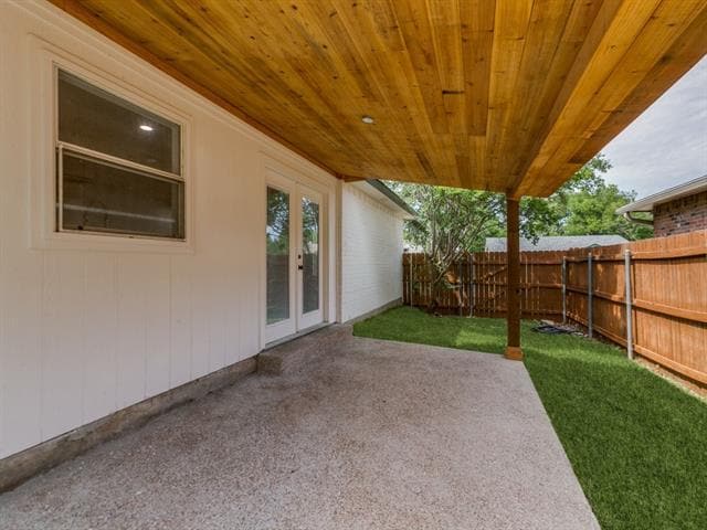 Building Photo - 2032 Meadfoot Rd