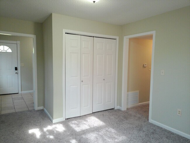 Building Photo - 1608 Boyd Ln