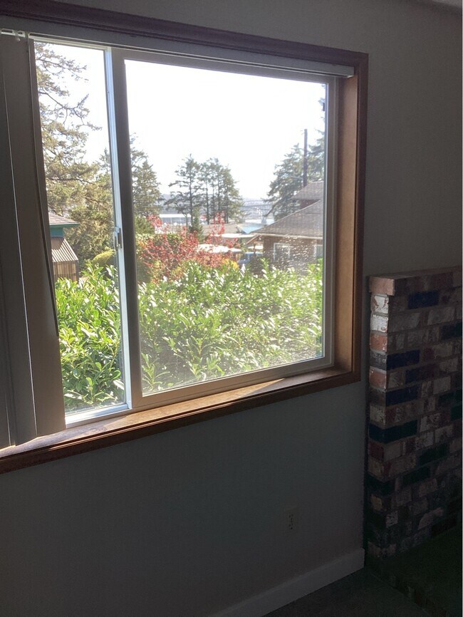 Building Photo - 1112 SW Hurbert St