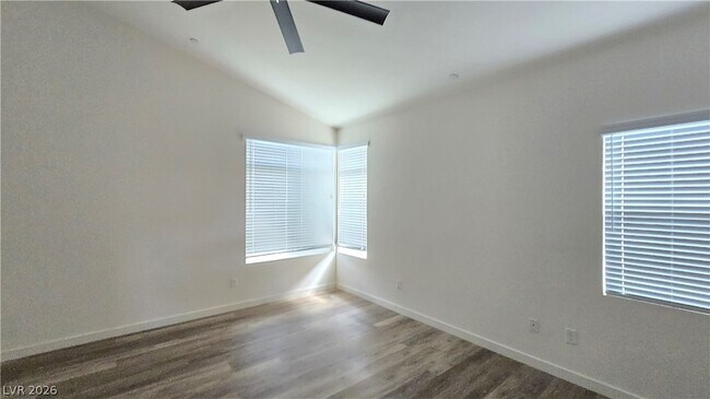 Building Photo - 762 Elstree Ct