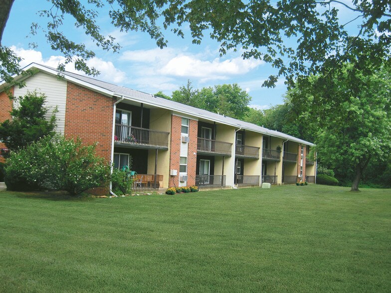 Jumping Brook Apartments 3633 Highway 33 Neptune NJ 07753 Apartment