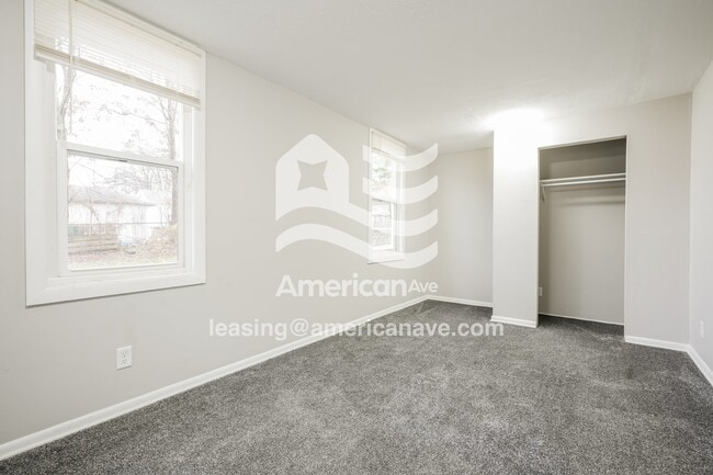 Building Photo - 226 E Fairview Ave