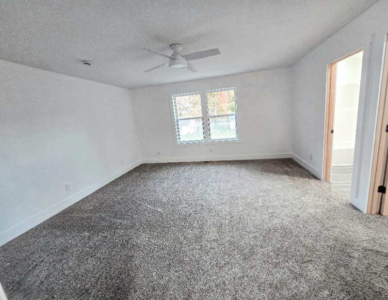 Building Photo - 116 Ivy Trce