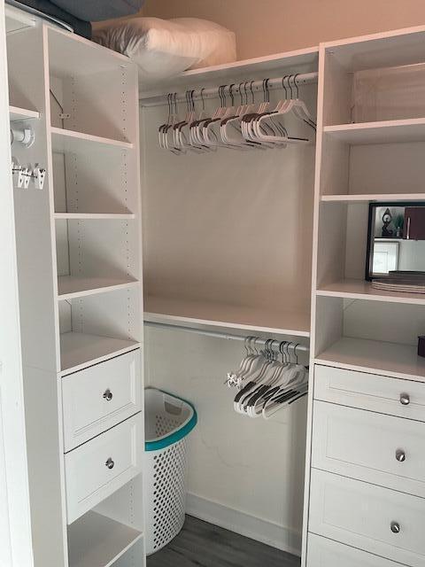 Building Photo - 300 S Australian Ave