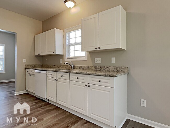 Building Photo - 4253 Beacon Crest Way