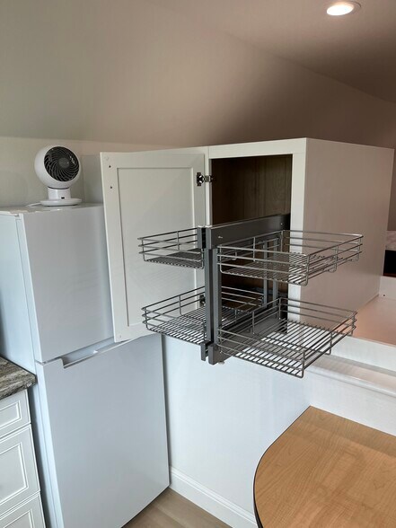 ...more storage - 6696 Mosquito Rd