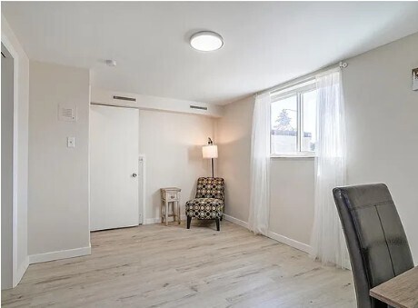 Building Photo - 2090 S Wolff St