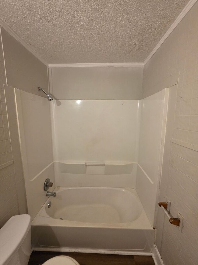 Building Photo - 1407 Jerome Dr