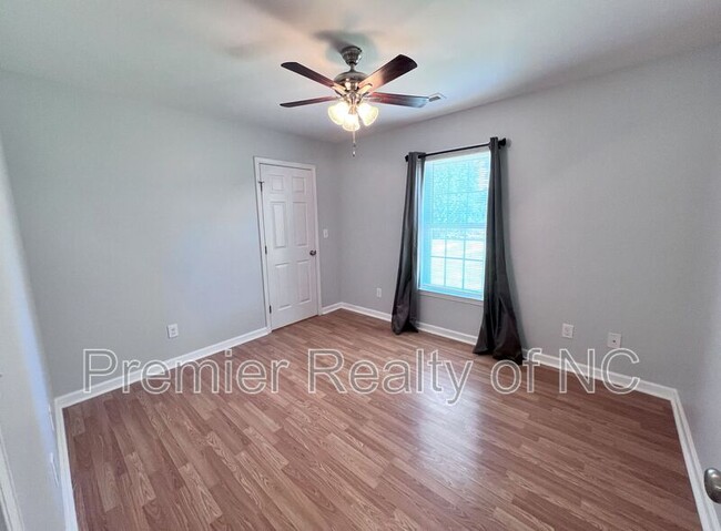 Building Photo - 469 Childrens Home Rd