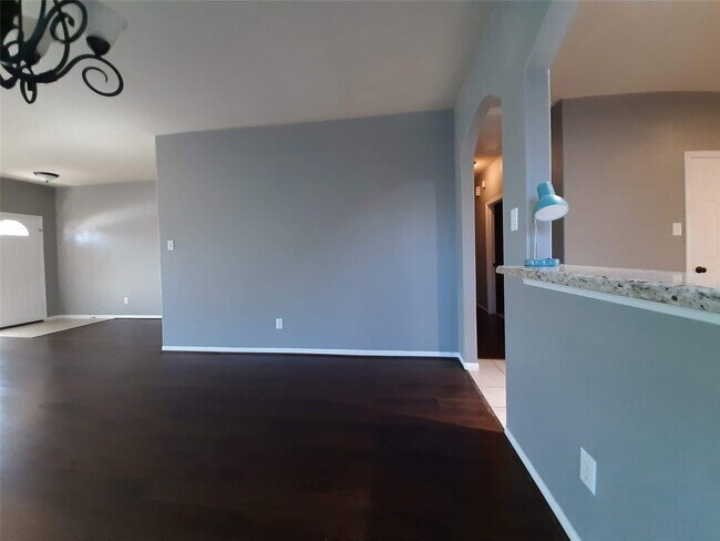 Building Photo - 23322 E Pine Ivy Ln