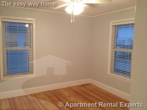 Building Photo - Medford/Tufts 2+ Bedroom - Dishwasher - La...