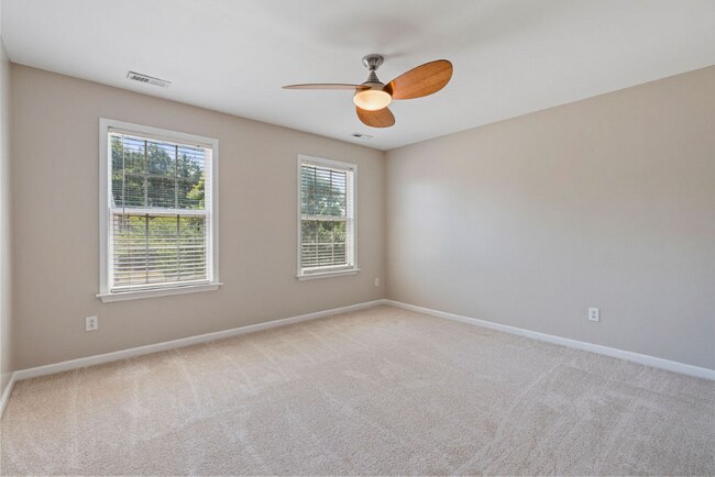 Building Photo - 8705 Poteat Dr