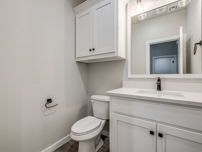 Building Photo - Stunning Brand New Build + Deerk Creek Sch...