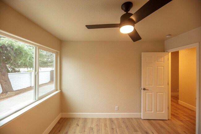 Building Photo - BEAUTIFULLY UPDATED CRYSTAL LAKES HOME WITH PRIVATE BACKYARD, RESORT-STYLE AMENITIES & PRIME SOUT...