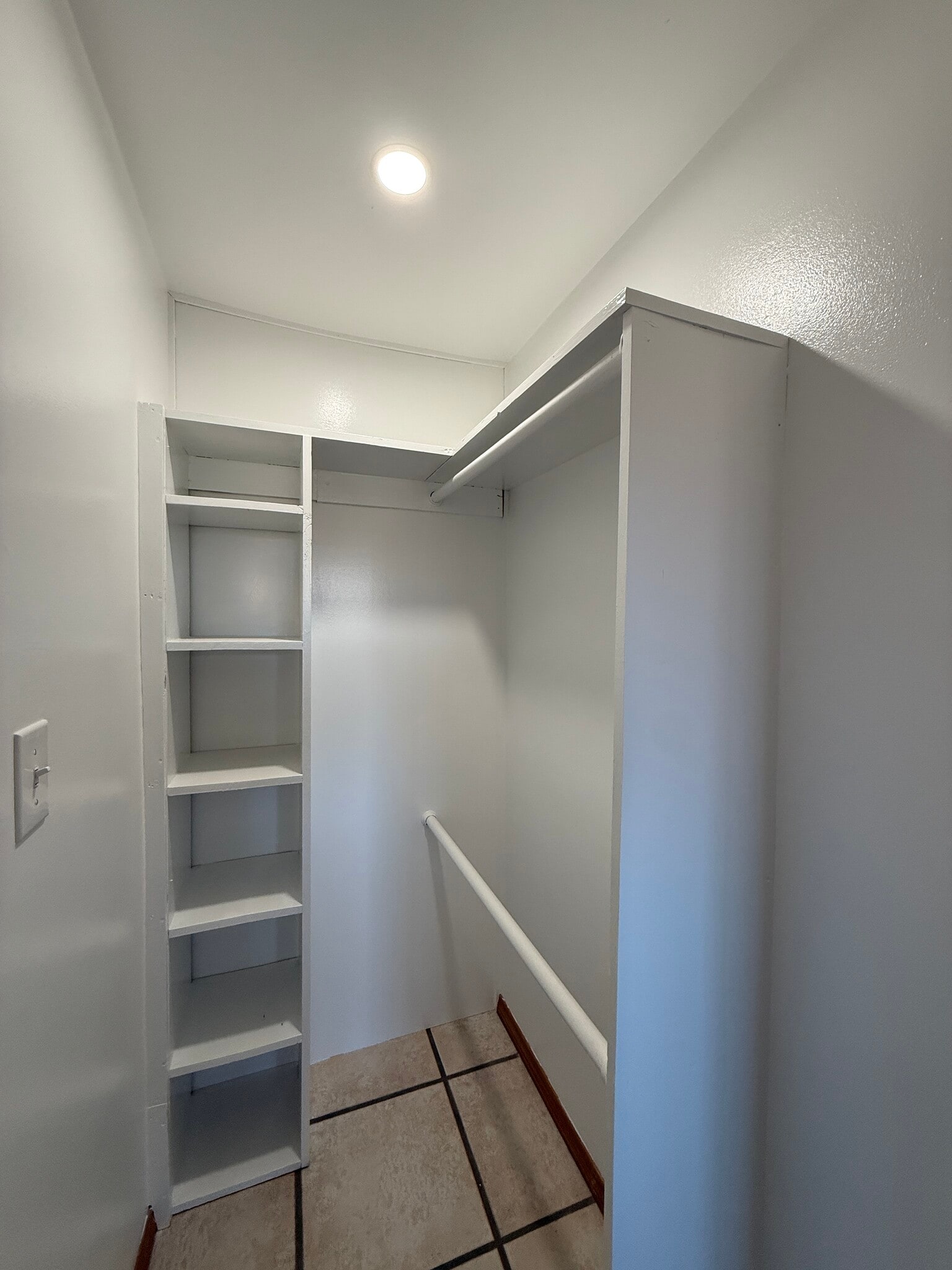 Building Photo - 20029 Ingomar St