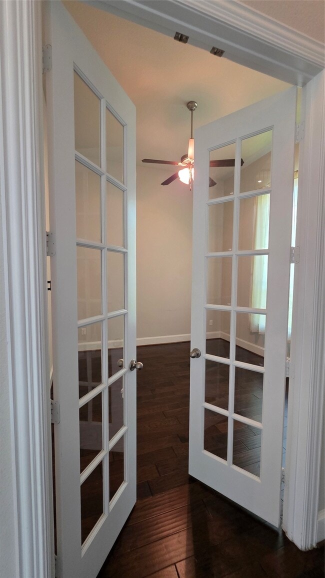 Building Photo - 142 Mayfield Dr