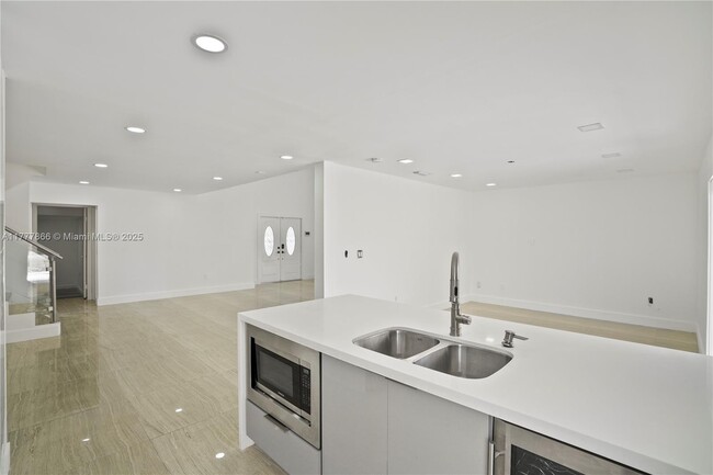 Building Photo - 12894 SW 60th Terrace
