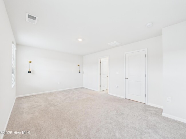 Building Photo - 2709 Chert Ln