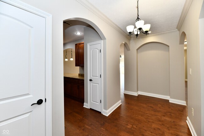 Primary Photo - 8555 One W Dr