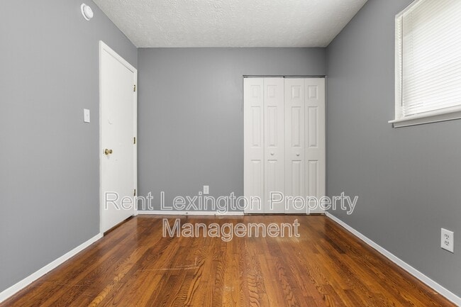 Building Photo - 461 Potomac Dr