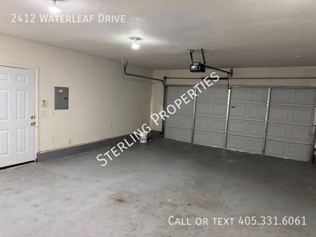 Building Photo - 2412 Waterleaf Dr