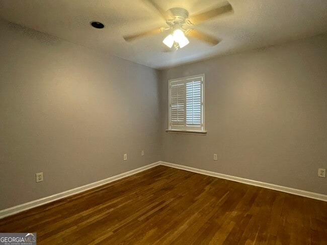 Building Photo - 1585 Piedmont Cir NE