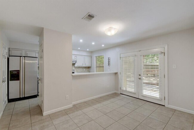Building Photo - 2503 Star Grass Cir